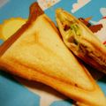 まゆこ♡'s cooksnap of when they made アボカドとカニカマのホットサンド☆.
