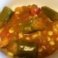 えりんご☆'s cooksnap of when they made 大量消費♪オクラとトマトのキーマカレー.