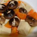 kumaGORO56's cooksnap of when they made 高野豆腐とわかめとしいたけの煮物.