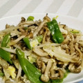 skunki's cooksnap of when they made 【話題入り】簡単！もやしとしめじの卵とじ.