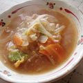 やまうさ's cooksnap of when they made *ユッケジャンスープ風 辛いスープ*.