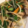 ろー☆'s cooksnap of when they made 豚バラもやしニラ炒め★ 簡単★.
