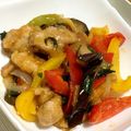 ☆f1y3☆'s cooksnap of when they made 鶏胸肉となすとピーマンのケチャみそ炒め.