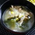4double5's cooksnap of when they made 風邪予防！ターサイ＆しめじ☆わかめスープ.