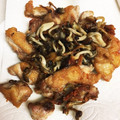 あきえり☆☆'s cooksnap of when they made 簡単☆鶏もも肉の黒こしょう炒め.