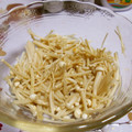リン・ミンメイ's cooksnap of when they made レンジ簡単♪えのきのポンバタ♪切って3分.