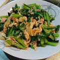 ちーママ77's cooksnap of when they made 油揚げと小松菜とツナの炒め物.