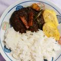 たんこにんぐ's cooksnap of when they made 我が家の煮込みハンバーグ.
