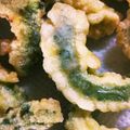 ピカピカピ's cooksnap of when they made 夏のおつまみ♪ゴーヤの天ぷら.