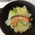 ホルモンぬ's cooksnap of when they made 鮭と白菜の酒蒸し.