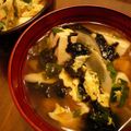 momoco's cooksnap of when they made 豆腐と卵の海苔スープ.