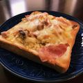 ❁Abake❁'s cooksnap of when they made さつま芋×ベーコン×胡桃のピザトースト.