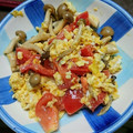 タカみおな♪'s cooksnap of when they made トマトとしめじde♡さっと卵炒め.