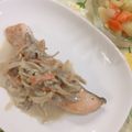 ゆーこリン♡'s cooksnap of when they made 美味しい秋鮭に茸のクリーム煮かけ.
