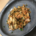 Mocia's cooksnap of when they made 簡単おつまみ☆キムチ舞茸.