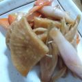 ふぁんたにゃん's cooksnap of when they made 菊と野菜の酢醤油漬け.