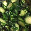 クックYEPDPQ☆'s cooksnap of when they made 白だしで~モロヘイヤときゅうりの酢の物.