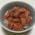 おちゃめｙｙさん's cooksnap of when they made さっぱり～トマト＆オニオンのゴマ油サラダ.
