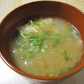 mcc5646's cooksnap of when they made 我が家の定番中の定番☆味噌汁.