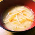 Richland☆Y's cooksnap of when they made こくうま♪バター風味のもやしの味噌汁.