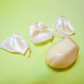 アイリッシュショコラ's cooksnap of when they made つるっと☆にんにくの皮の剥き方☆包丁だけ.