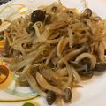 メソコ's cooksnap of when they made 超簡単♪キノコともやしのバターポン酢炒め.