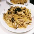 Ruri03's cooksnap of when they made 鶏肉とキノコの和風パスタ.