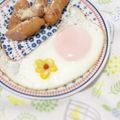 スージー＆ジル's cooksnap of when they made とにかく可愛く目玉焼♪お花をＯＮ♪No３.