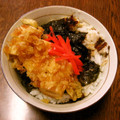 よよっち♪'s cooksnap of when they made ちくわと大葉の簡単★のり弁丼★.