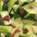 めしむら屋's cooksnap of when they made 超簡単！！レンチンズッキーニの梅和え.
