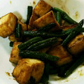 ☆kuramon☆'s cooksnap of when they made 厚揚げといんげんの照り味噌炒め.