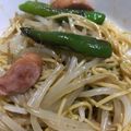 け〜〜ちゃん's cooksnap of when they made もやしとニラの香港風焼きそば.