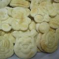 秋としばとハル's cooksnap of when they made 超簡単ワンコ用堅焼きクッキー.