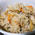 ひ-ﾁｬﾝ's cooksnap of when they made おかきでもっちり♪鶏とまいたけのおこわ風.