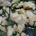 料理作造's cooksnap of when they made ジューシー✿鶏モモ肉と大葉の塩炒め.