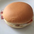 amileamila's cooksnap of when they made ハンバーガー(ベーコンエッグ).