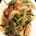 クックSHCHTZ☆'s cooksnap of when they made 豚肉とブナピー生姜炒め.