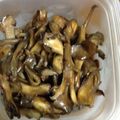 海は大きいな's cooksnap of when they made 常備菜♬きのこニンニク炒め.