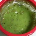 ぴゃるか's cooksnap of when they made 便秘に効く！皮ごとキウイスムージー.
