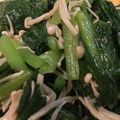 いさな0105's cooksnap of when they made レンジで簡単＊小松菜とえのき和え.