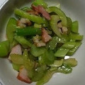 あくあ☆ぶるー's cooksnap of when they made ベーコンとセロリの白だし炒め.