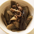 kotechi's cooksnap of when they made 牛蒡と豚肉とこんにゃくの煮物.