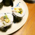 rakuen's cooksnap of when they made キンパ(韓国風のり巻き)っぽい 太巻き.