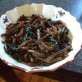 こぶたちゃんGOGO's cooksnap of when they made 唐辛子の葉と糸こんにゃくの炊いたん.