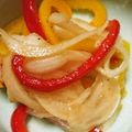 ゆるるも's cooksnap of when they made 常備菜にも♡パプリカと玉ねぎの和風マリネ.