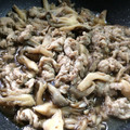 ＋SUN3's cooksnap of when they made 舞茸と豚の生姜焼き.