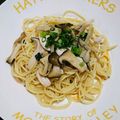 ☆milch☆'s cooksnap of when they made 簡単松茸お吸い物で和風きのこスープパスタ.
