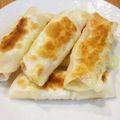 ちーばりんご's cooksnap of when they made 餃子の皮で☆チーズとカニカマの包み揚げ.