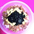 真友耕奈mama's cooksnap of when they made フライパンひとつで簡単！三色鶏そぼろ丼♡.