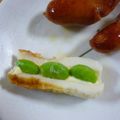とら＆とららのママ's cooksnap of when they made お弁当にも♪　＝ちくわの枝豆ボート＝.